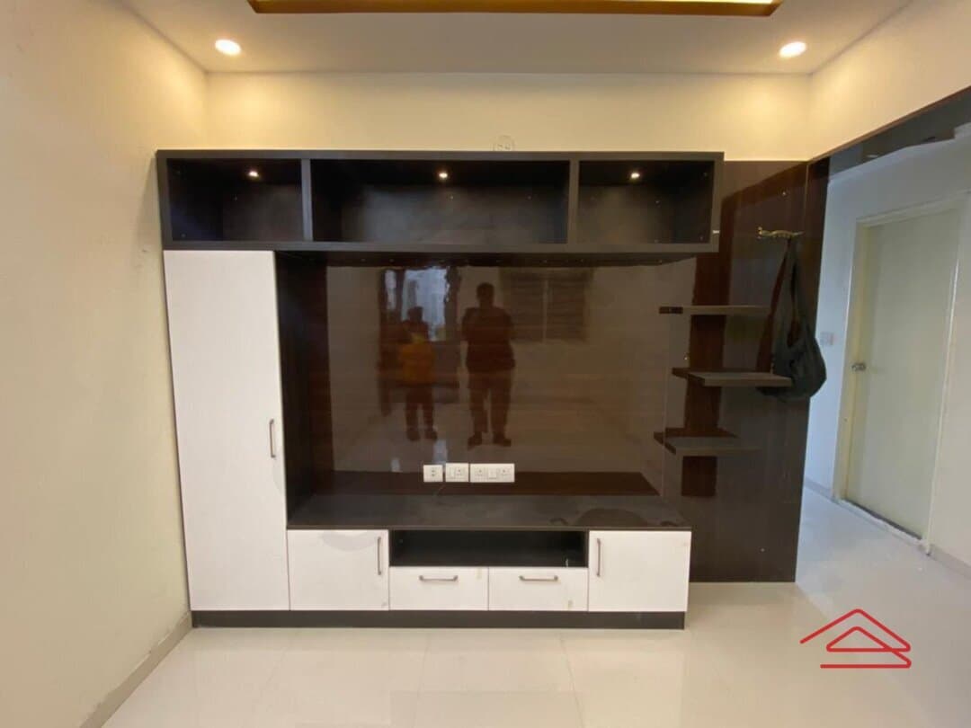 Hall 1