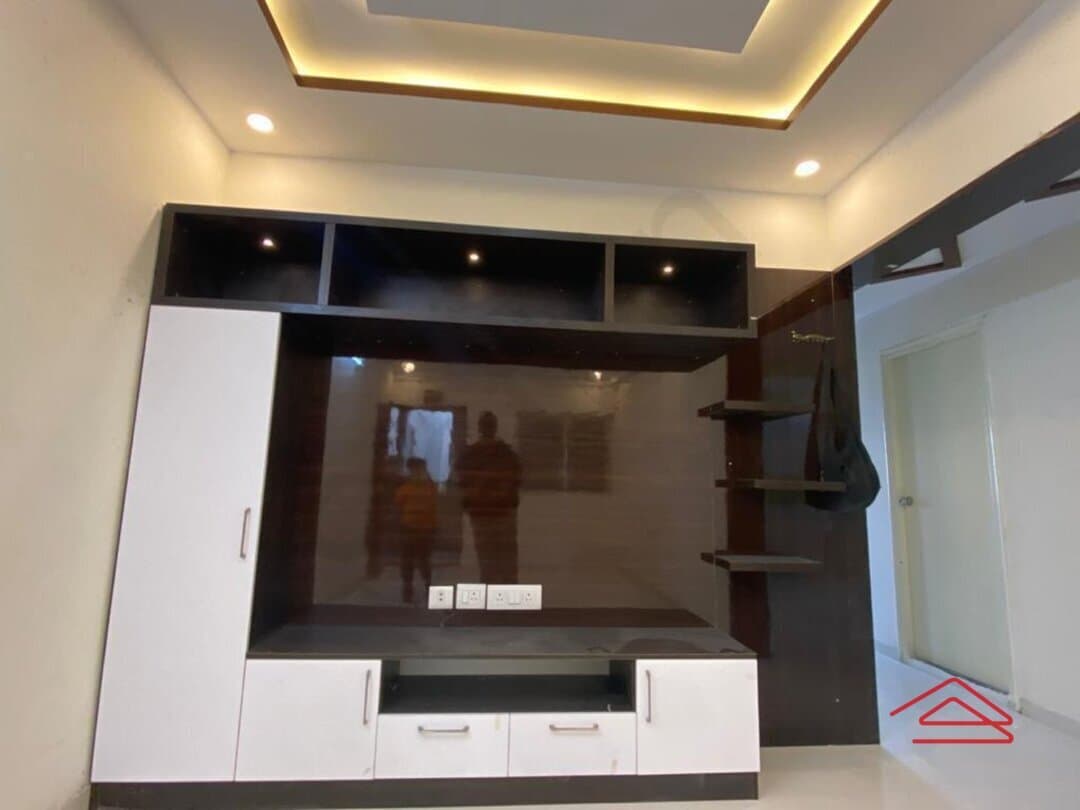 Hall 1