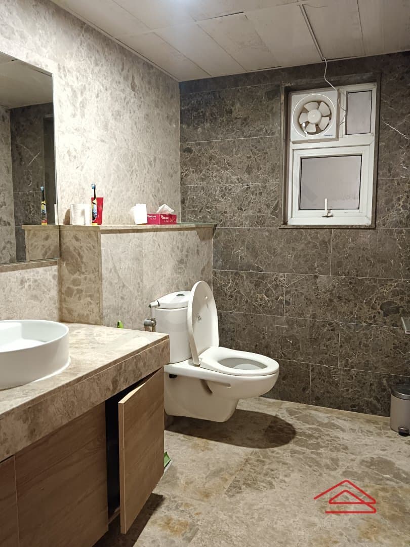 Bathroom 4