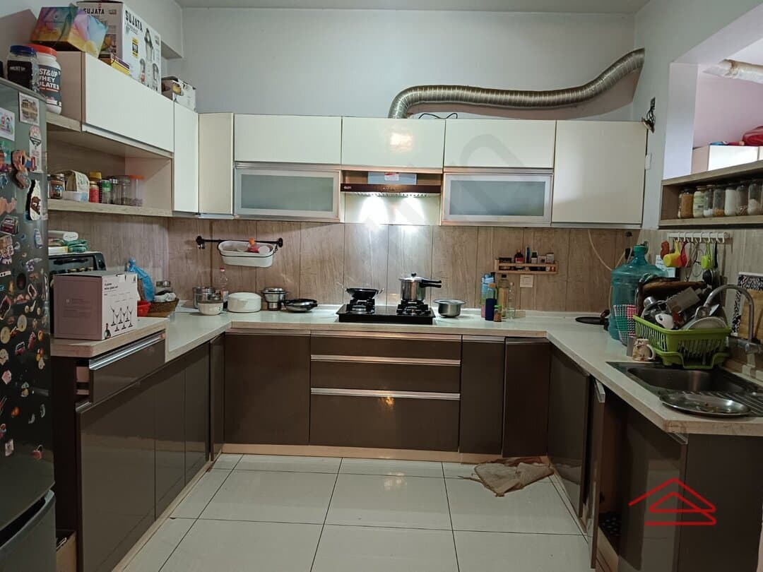 Kitchen 1