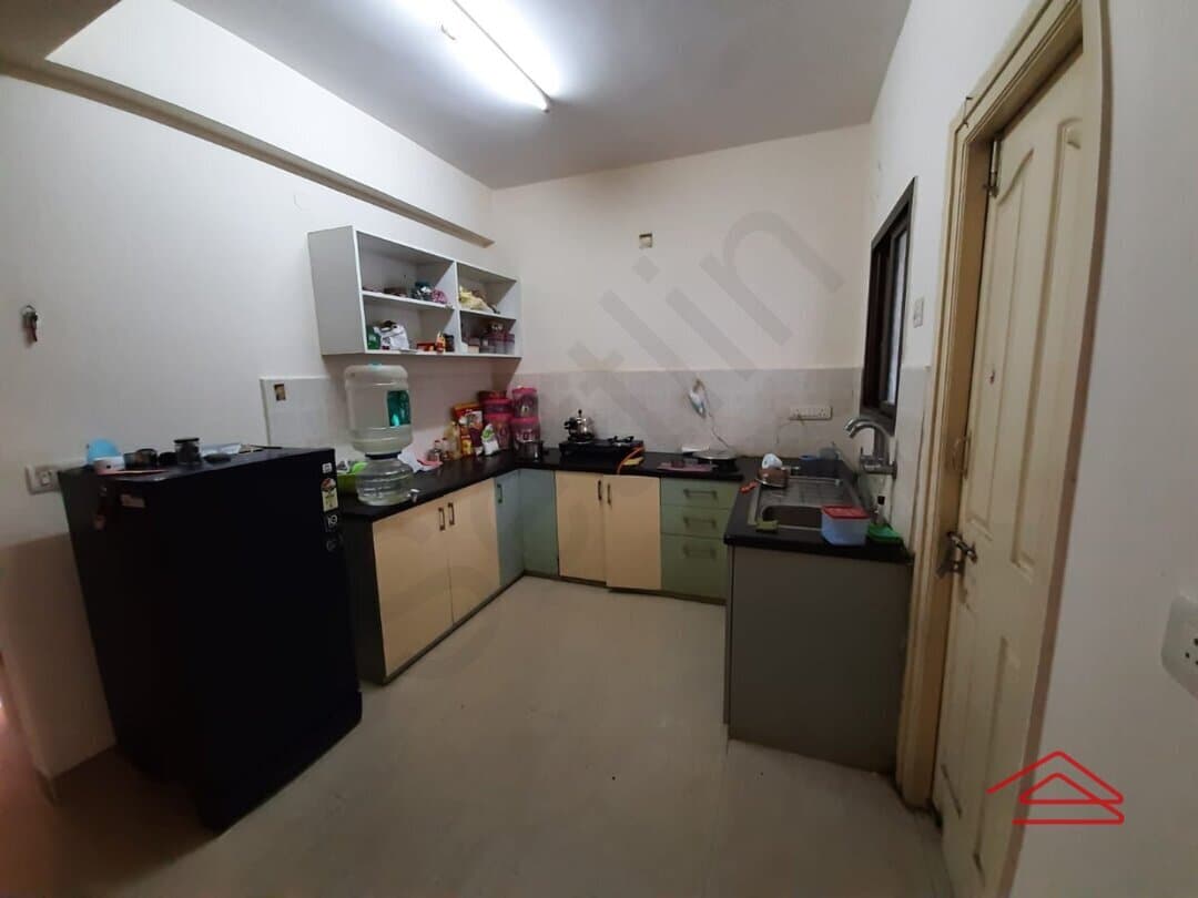 Kitchen 1