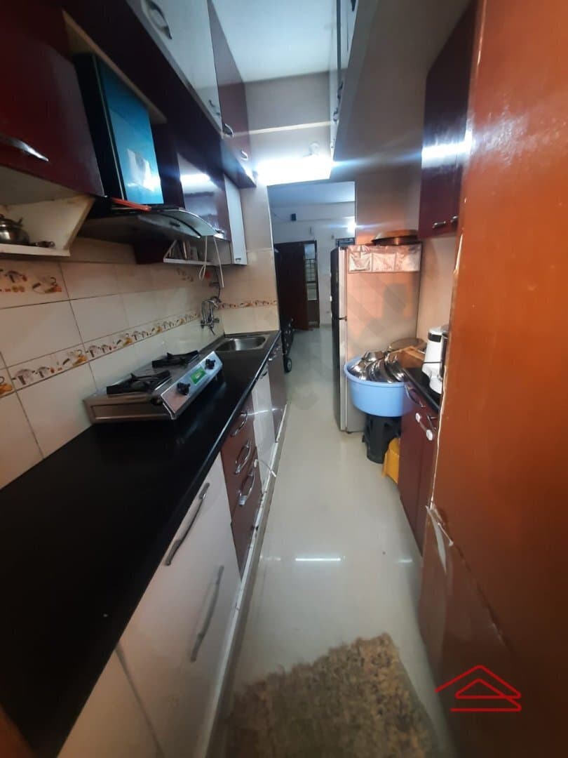 Kitchen 1