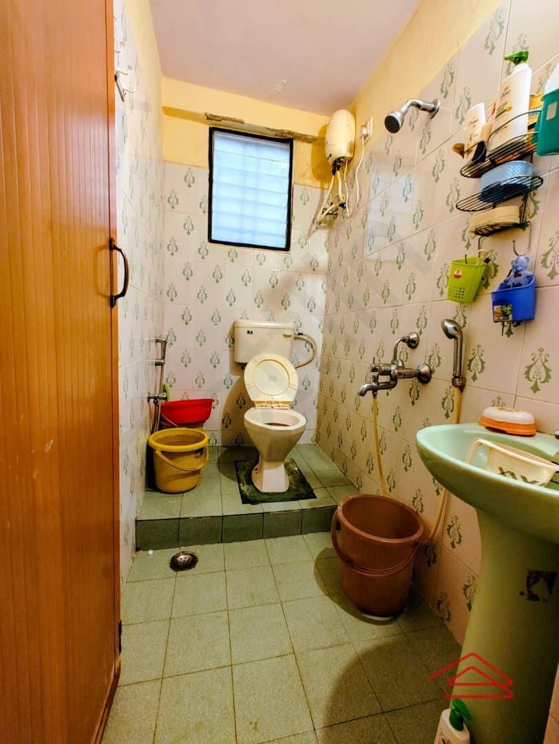 Bathroom 2