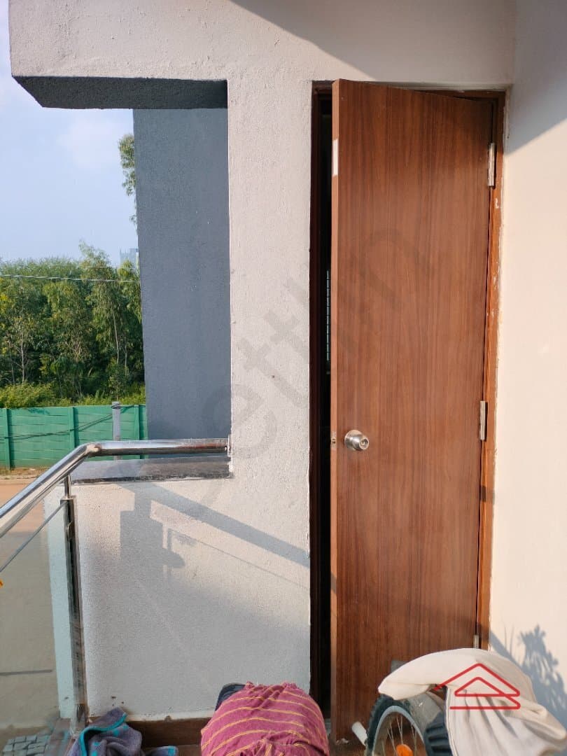Balcony 2