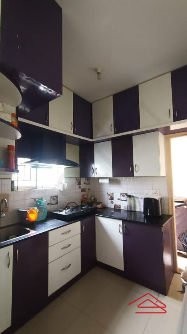 Kitchen 1
