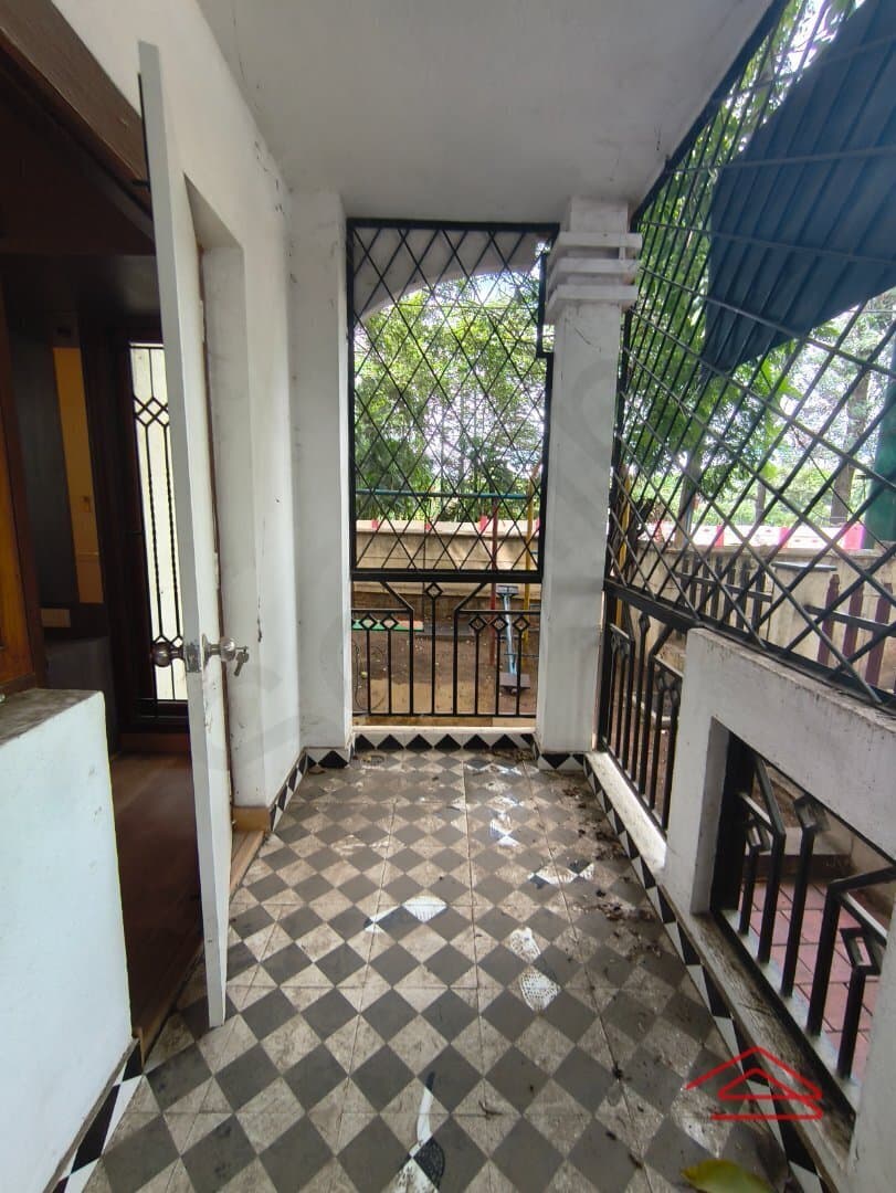 Balcony 1