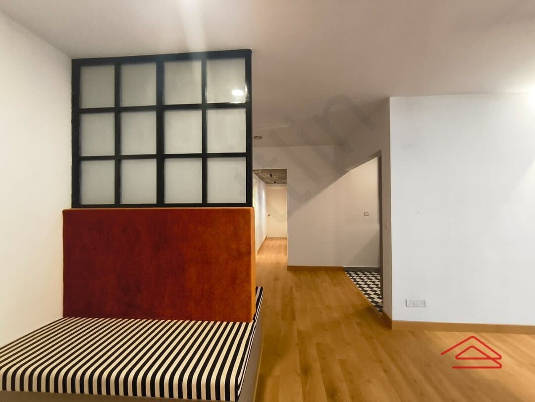Hall 1