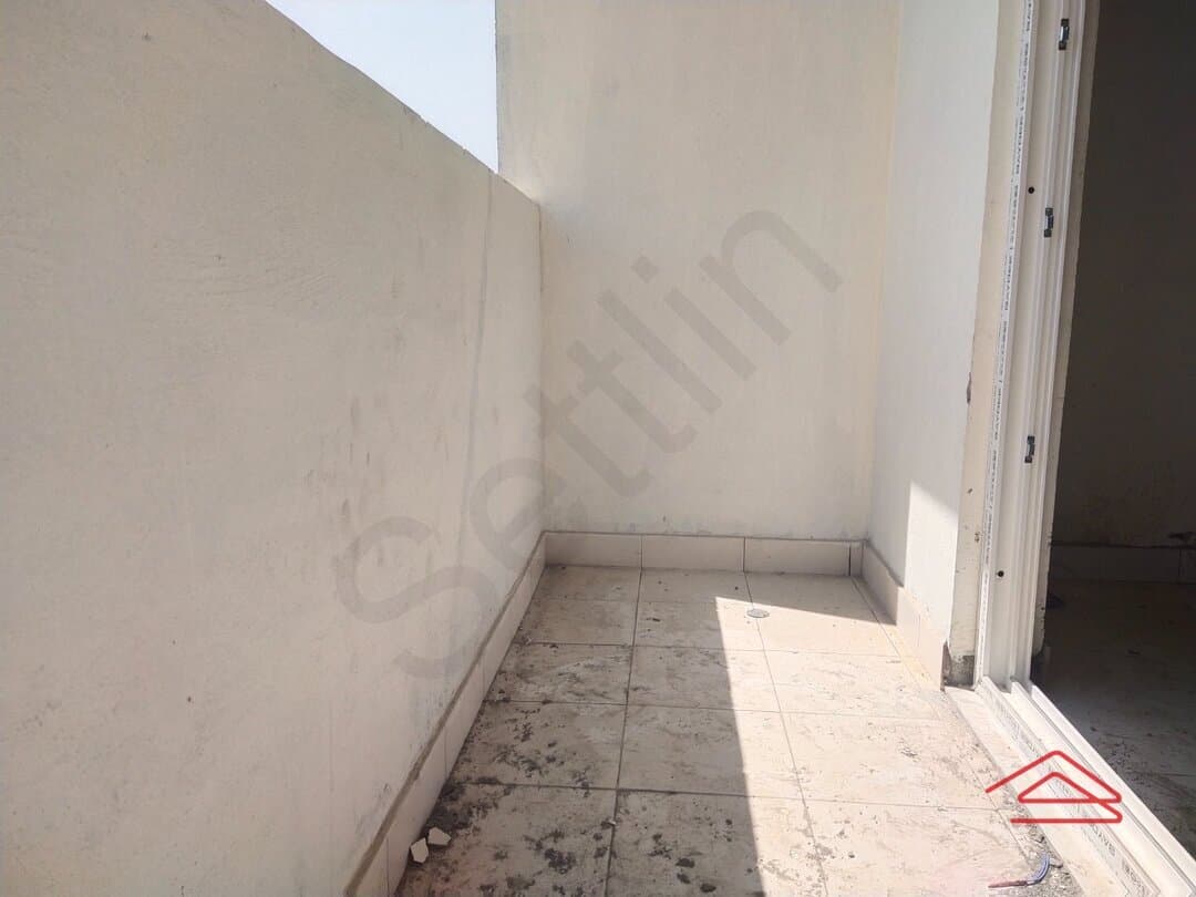 Balcony 1
