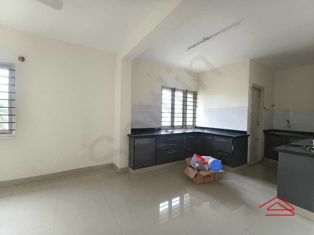 Kitchen 1