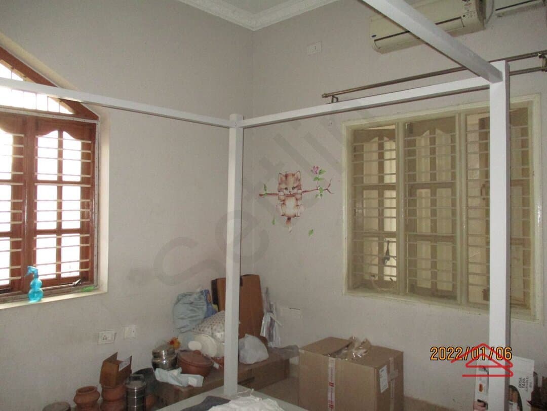 Sub Unit : bedrooms 1