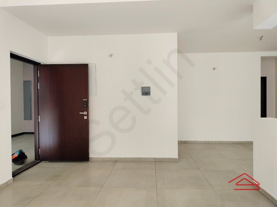 Hall 1