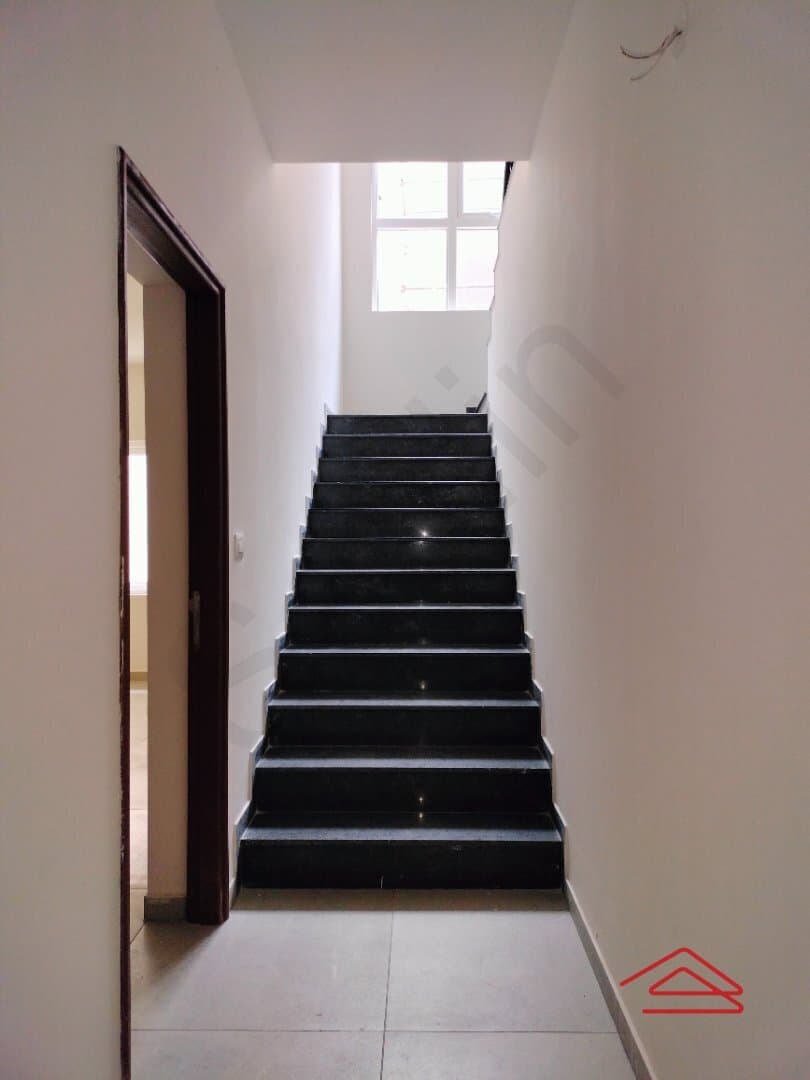Hall 1