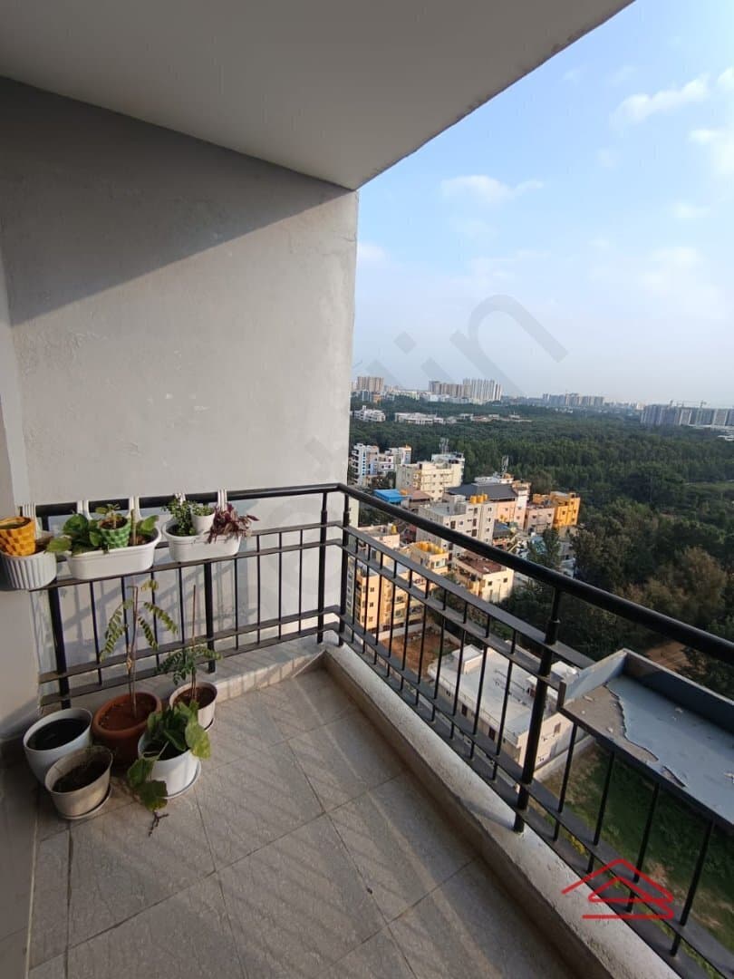 Balcony 3