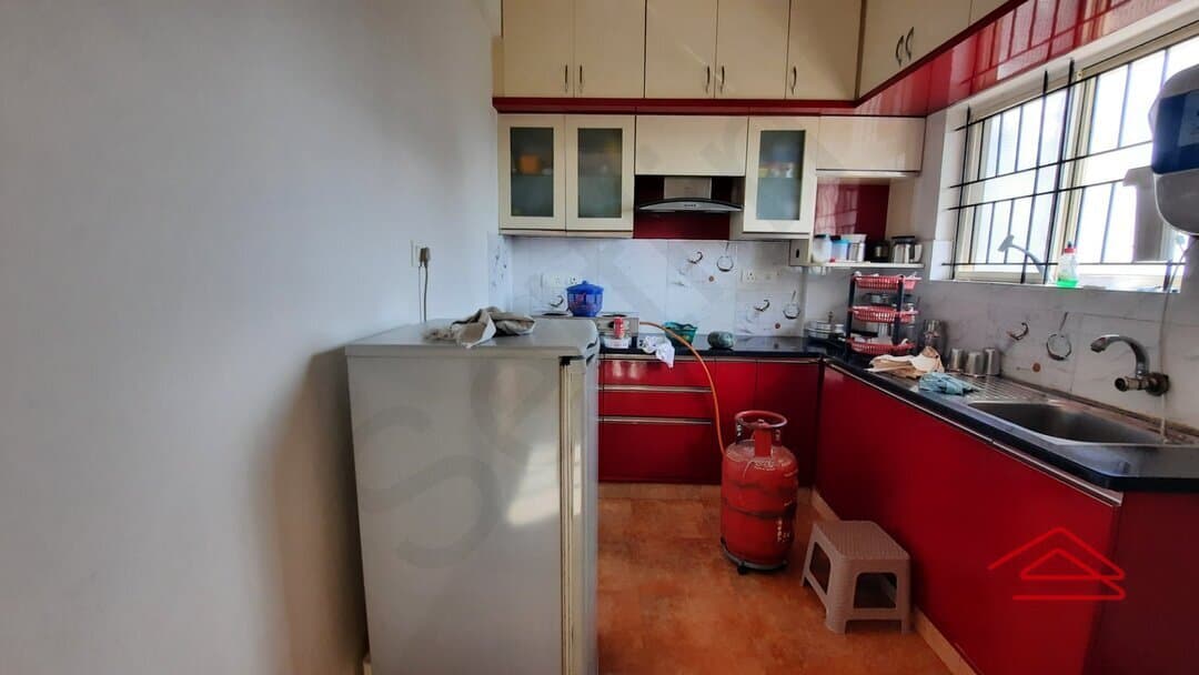 Kitchen 1