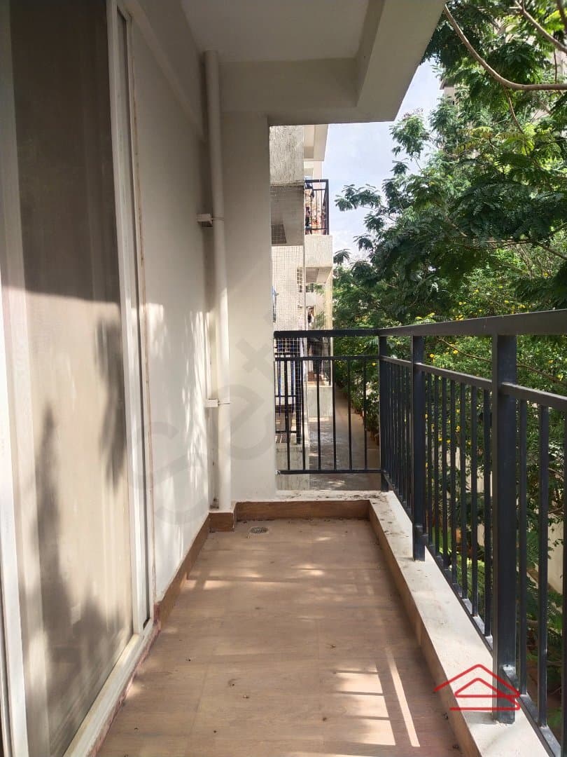 Balcony 3
