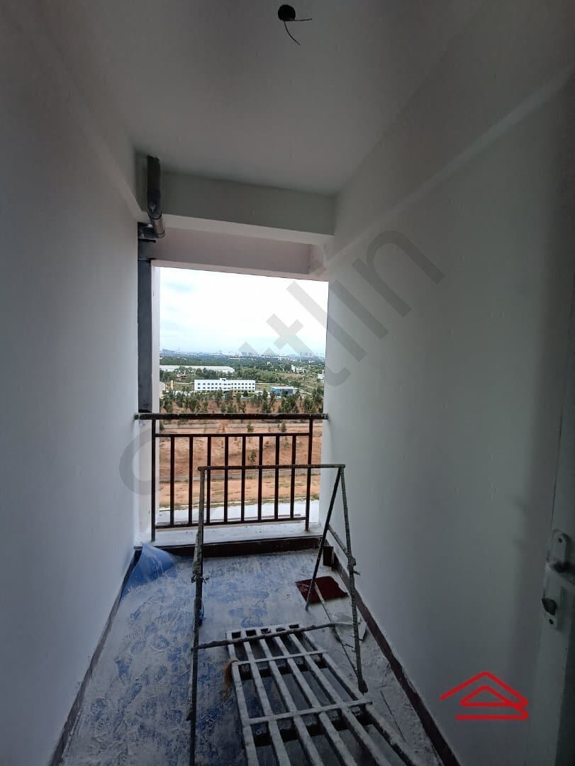 Balcony 2