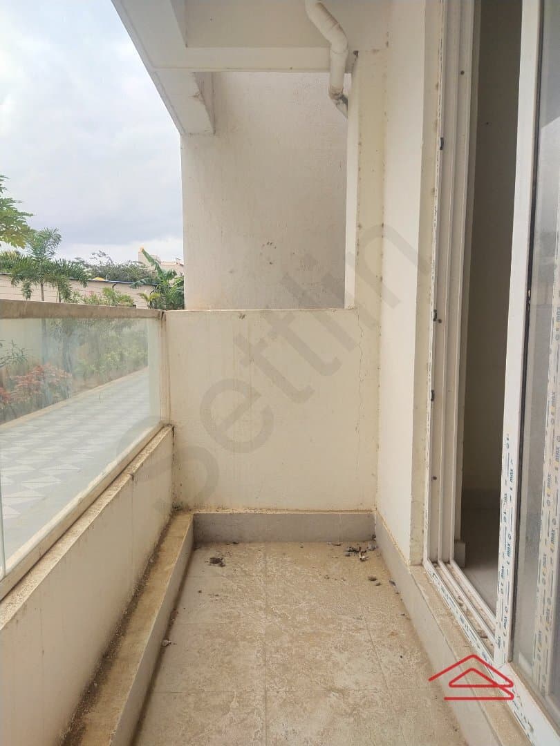 Balcony 1