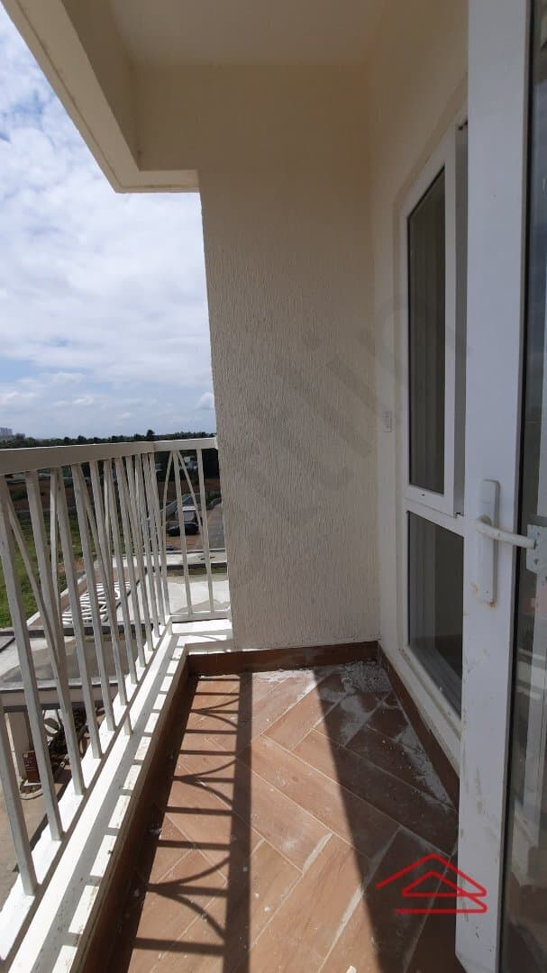 Balcony 2