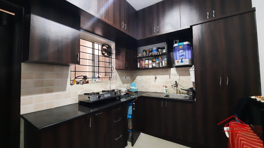 Kitchen 1