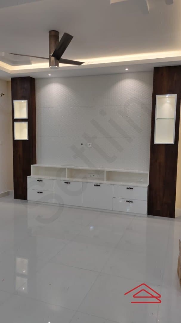 Hall 1