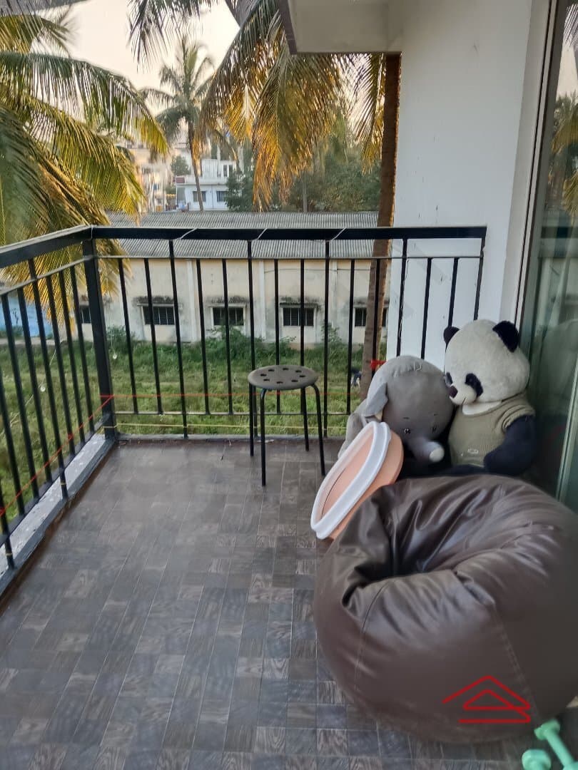 Balcony 2