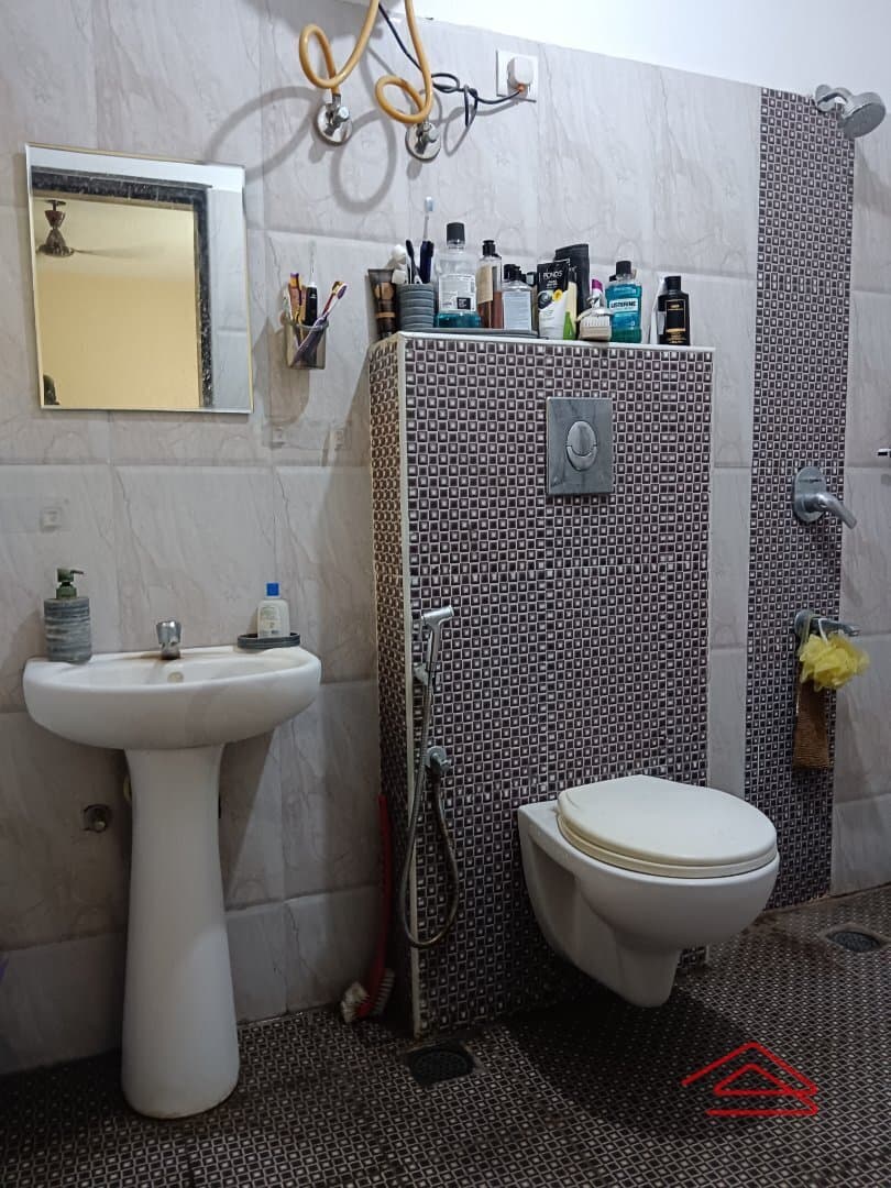Bathroom 4