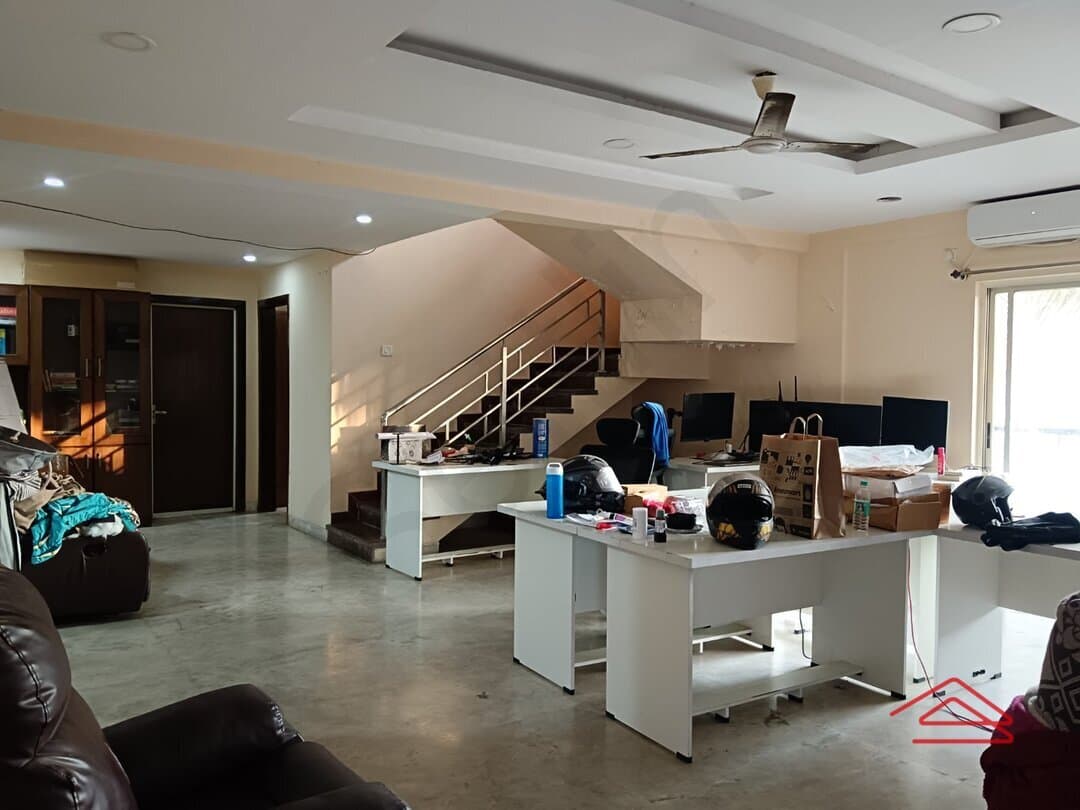 Hall 1