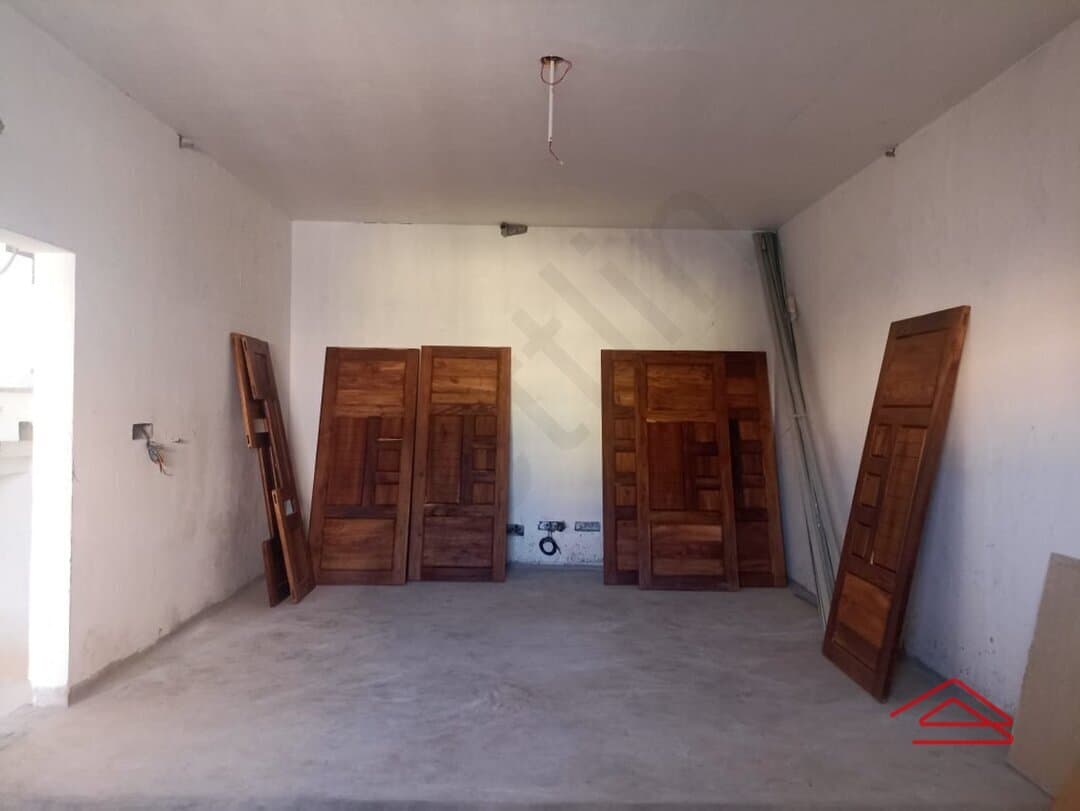 bedrooms 5