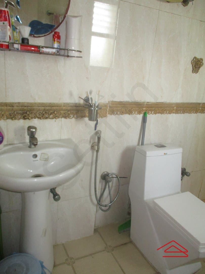 Bathroom 2