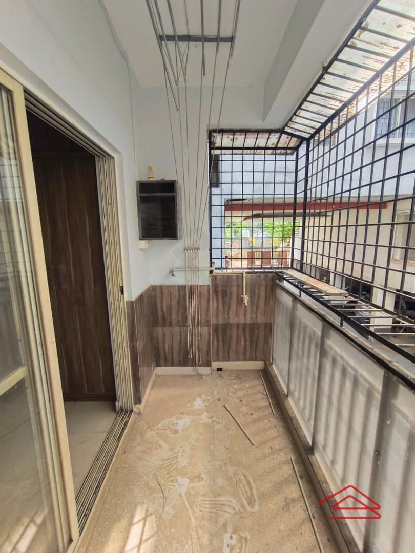 Balcony 1