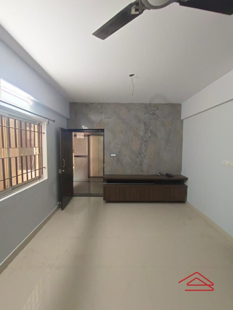 Hall 1