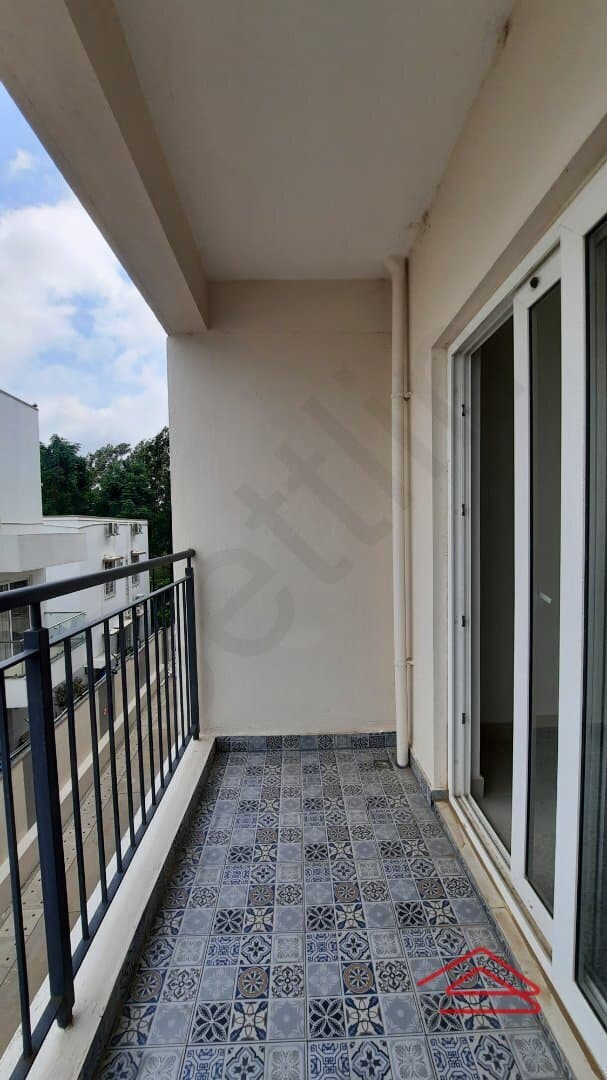 Balcony 1