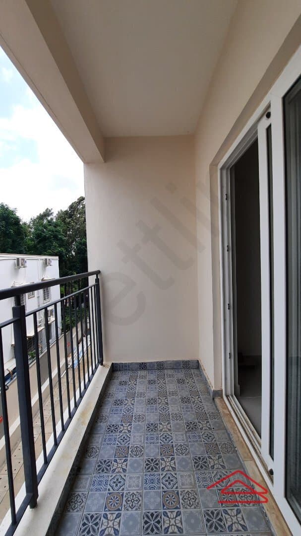 Balcony 2