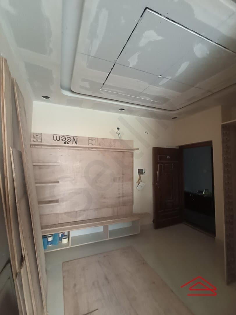 Hall 1