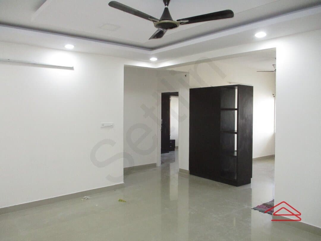 Hall 1