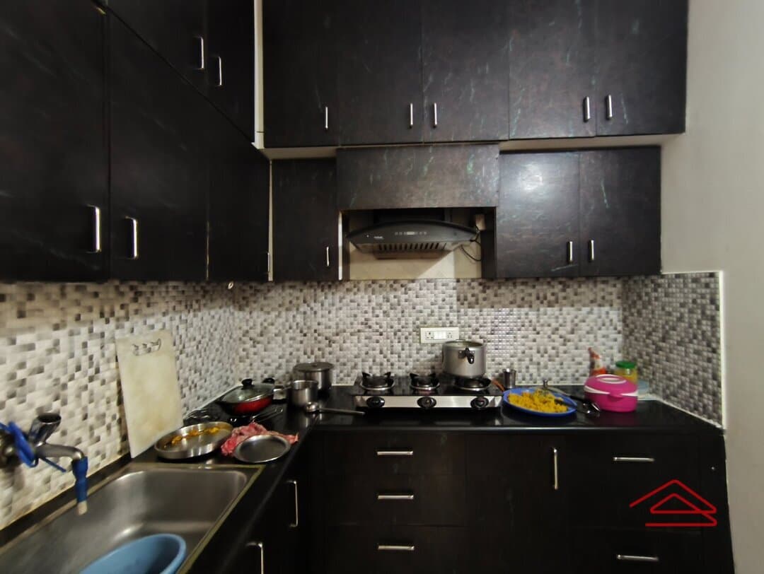 Kitchen 1