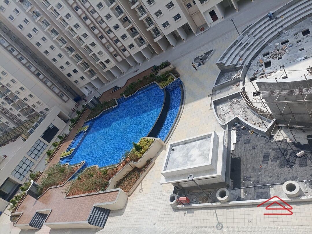 Balcony 1