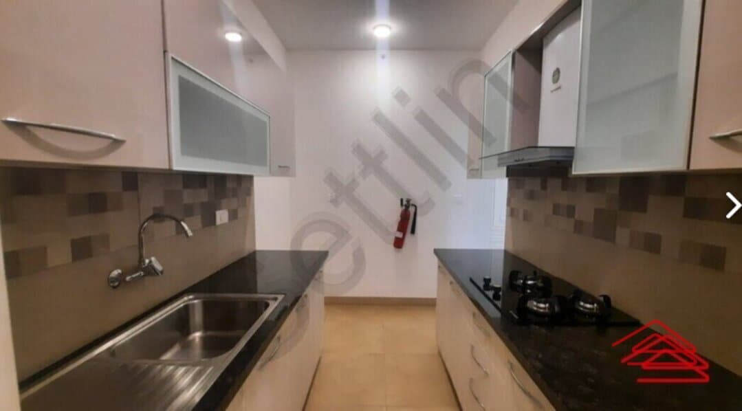 Kitchen 1