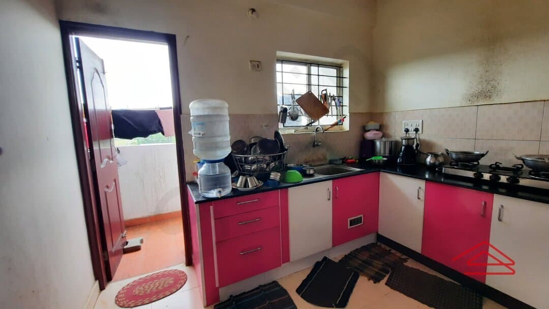 Kitchen 1