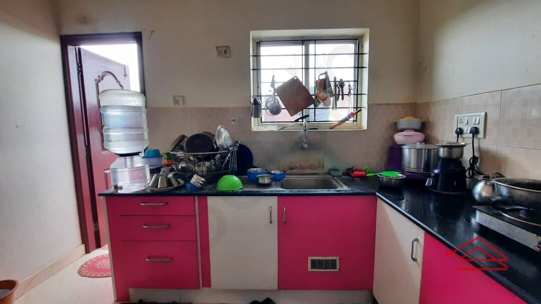 Kitchen 1