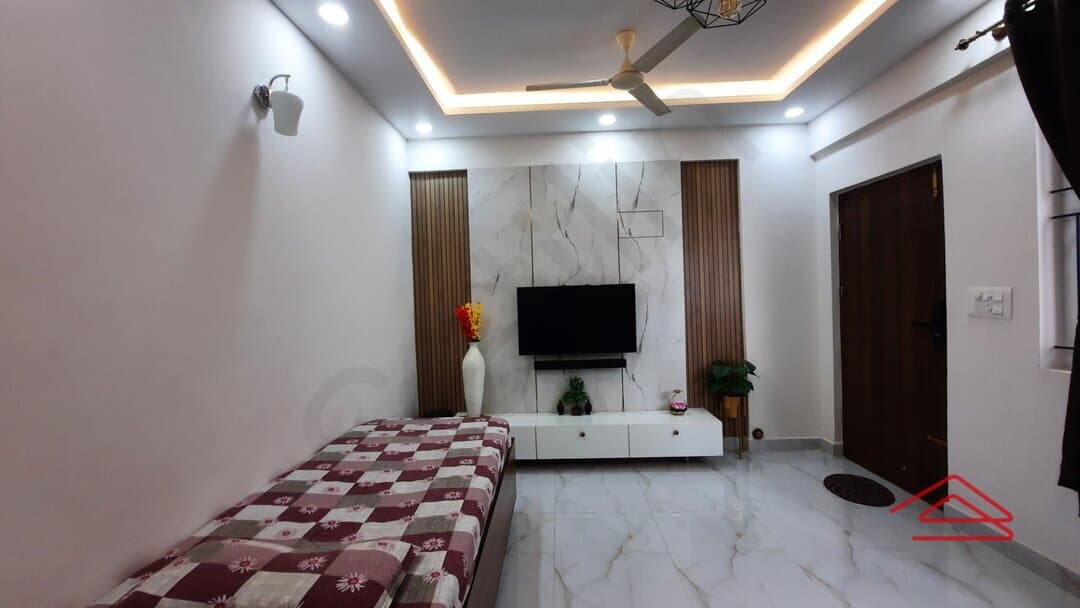 Hall 1
