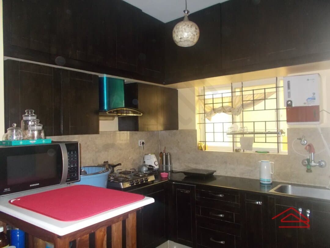 Kitchen 1