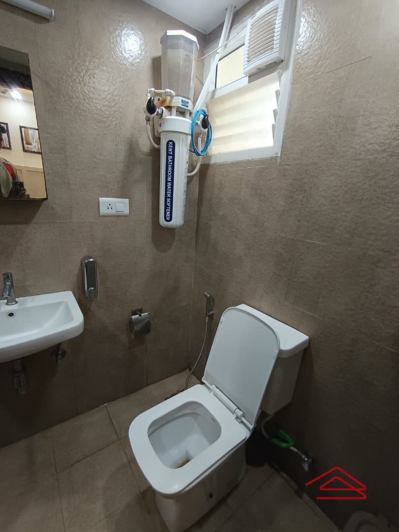 Bathroom 2