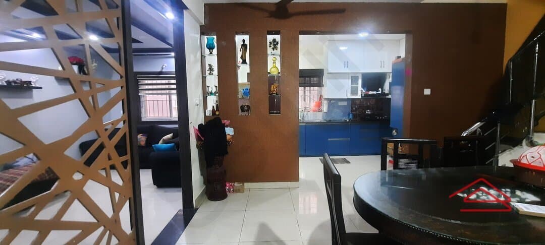 Hall 1
