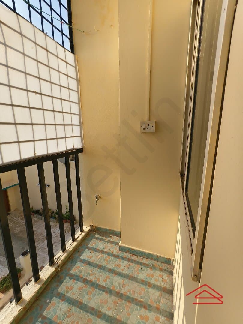Balcony 2