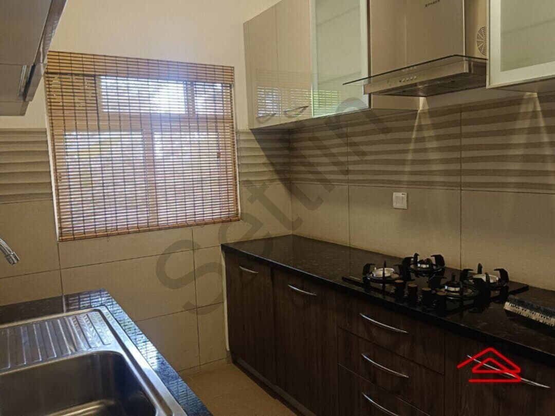 Kitchen 1