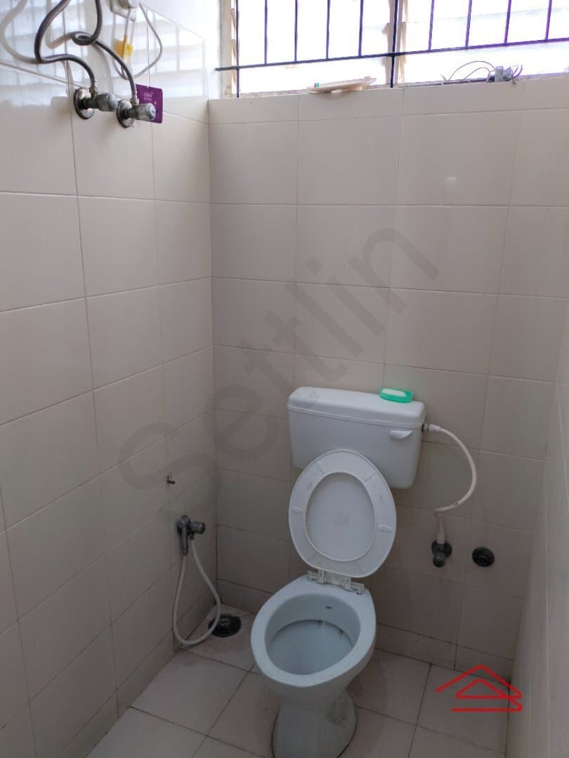 Bathroom 2