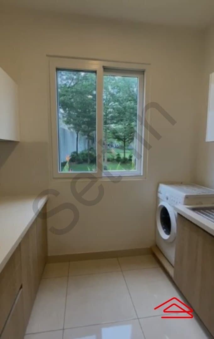 Kitchen 1
