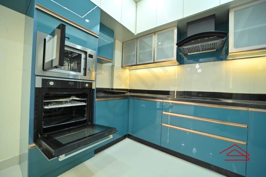 Kitchen 1