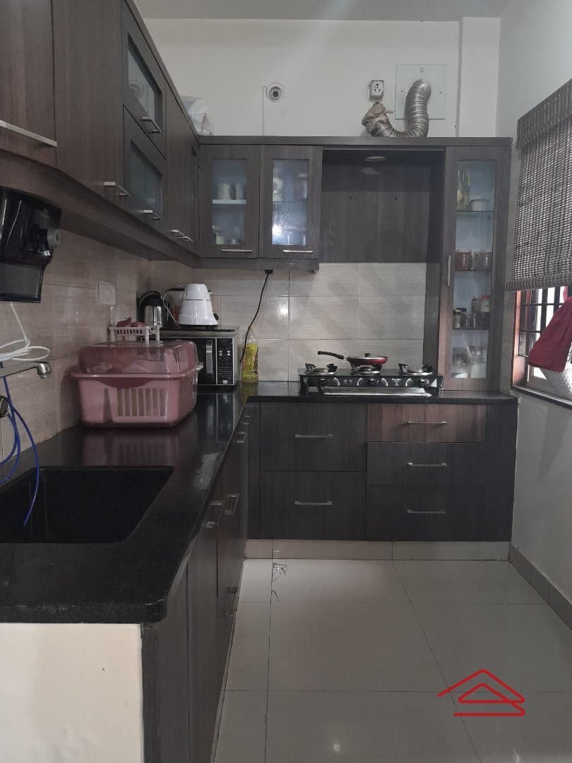 Kitchen 1